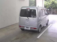 Daihatsu HIJET VAN лот № 138 оценка 3  с аукциона в Японии 4