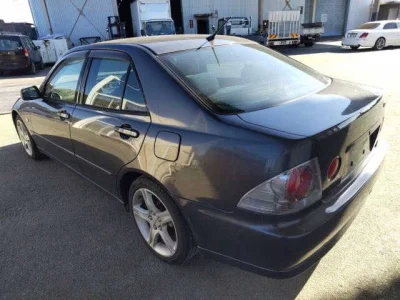 Toyota ALTEZZA  с аукциона в Японии