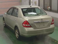 Nissan TIIDA LATIO лот № 115 оценка 3  с аукциона в Японии 1
