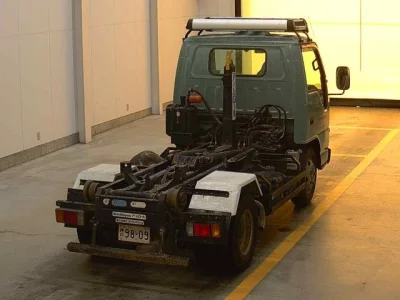 Isuzu ELF  с аукциона в Японии