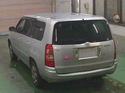 Toyota SUCCEED  с аукциона в Японии
