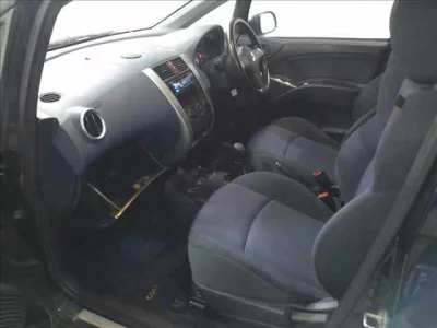 Mitsubishi COLT  с аукциона в Японии