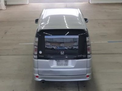 Honda STEP WAGON  с аукциона в Японии