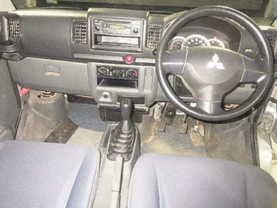 Mitsubishi MINICAB VAN