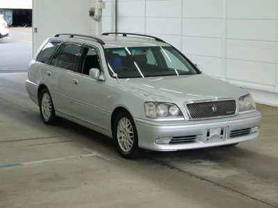 Toyota CROWN ESTATE  с аукциона в Японии