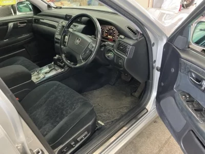 Toyota CROWN ESTATE  с аукциона в Японии