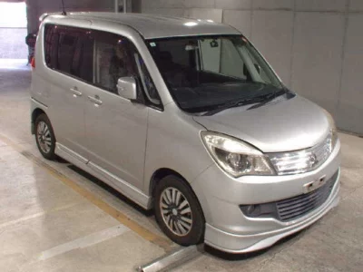 Mitsubishi DELICA D2