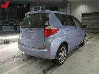 Toyota RACTIS лот № 2102 оценка 3.5  с аукциона в Японии 1