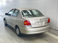 Toyota PLATZ лот № 1249 оценка R  с аукциона в Японии 1