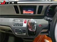 Honda N ONE лот № 2105 оценка R  с аукциона в Японии 5