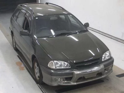 Toyota CALDINA  с аукциона в Японии