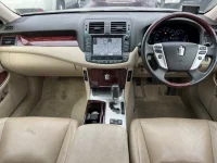 Toyota CROWN лот № 6086 оценка 3.5  с аукциона в Японии 3