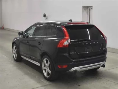 Volvo XC60  с аукциона в Японии