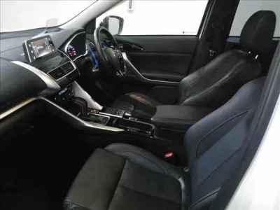 Mitsubishi ECLIPSE CROSS  с аукциона в Японии