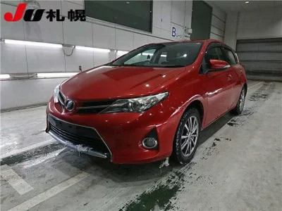 Toyota AURIS  с аукциона в Японии
