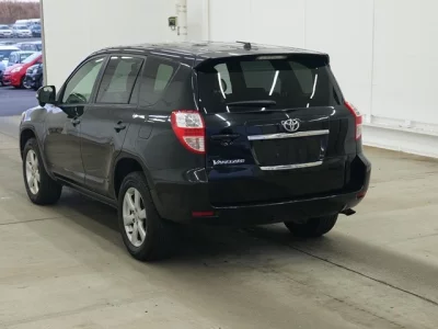 Toyota VANGUARD  с аукциона в Японии