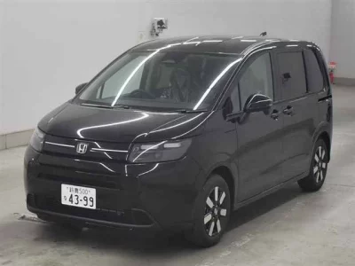 Honda FREED  с аукциона в Японии