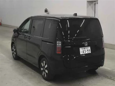 Honda FREED  с аукциона в Японии