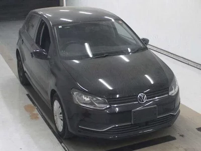 Volkswagen POLO  с аукциона в Японии