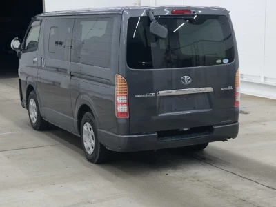 Toyota REGIUS ACE VAN  с аукциона в Японии