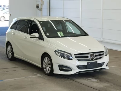 Mercedes-Benz B CLASS
