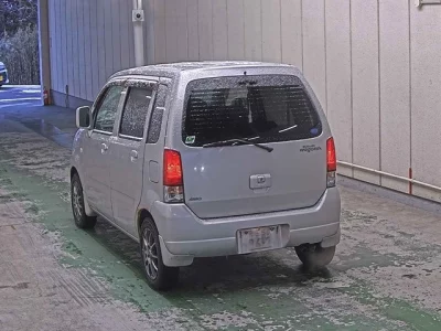 Suzuki WAGON R  с аукциона в Японии