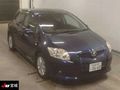 Toyota AURIS  с аукциона в Японии