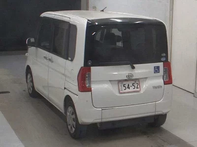 Daihatsu TANTO  с аукциона в Японии