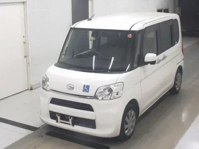 Daihatsu TANTO  с аукциона в Японии