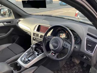 Audi Q5  с аукциона в Японии