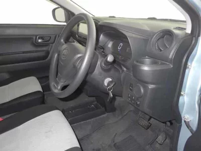 Daihatsu MIRA E S  с аукциона в Японии