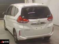 Honda FREED лот № 4058 оценка 3  с аукциона в Японии 1