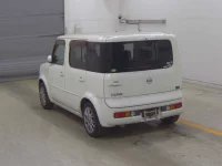 Nissan CUBE лот № 8569 оценка 4  с аукциона в Японии 1