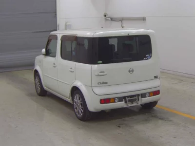 Nissan CUBE  с аукциона в Японии