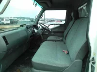 Mitsubishi CANTER лот № 4065 оценка RA  с аукциона в Японии 2