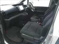 Honda STEP WAGON лот № 4063 оценка 3  с аукциона в Японии 2