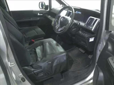 Honda STEP WAGON  с аукциона в Японии