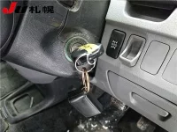 Toyota VOXY лот № 2138 оценка R  с аукциона в Японии 3