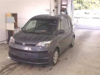 Toyota SPADE лот № 161 оценка 3  с аукциона в Японии 3