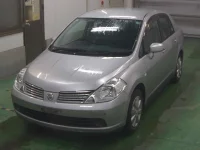 Nissan TIIDA LATIO лот № 171 оценка R  с аукциона в Японии 5
