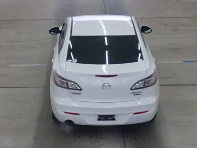 Mazda AXELA  с аукциона в Японии