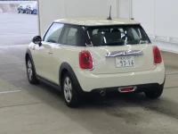 BMW MINI лот № 2499 оценка 4  с аукциона в Японии 1