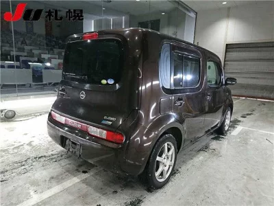 Nissan CUBE  с аукциона в Японии