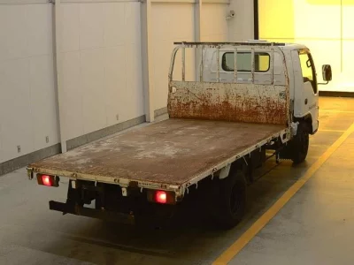 Isuzu ELF  с аукциона в Японии