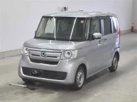 Honda N BOX лот № 20090 оценка 4  с аукциона в Японии 3