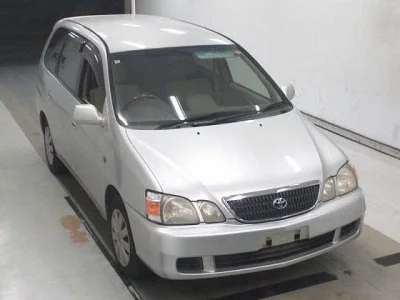 Toyota GAIA  с аукциона в Японии