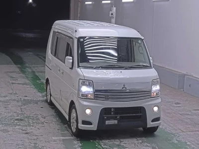 Mitsubishi TOWNBOX  с аукциона в Японии