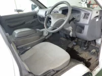 Toyota TOWN ACE TRUCK лот № 6163 оценка 3  с аукциона в Японии 3