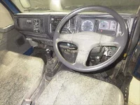 Mazda TITAN лот № 9902 оценка 3  с аукциона в Японии 2