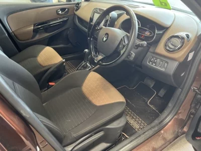 Renault LUTECIA  с аукциона в Японии